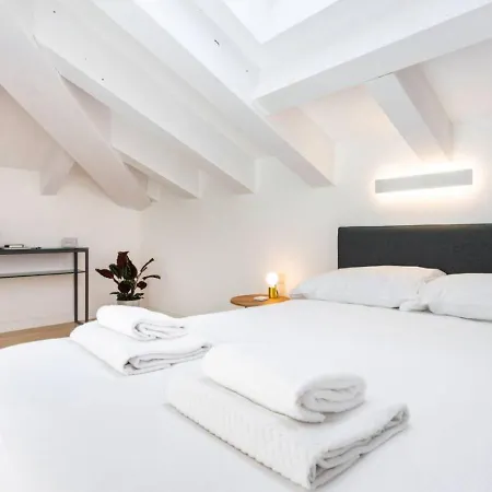 Joivy Premium - Mazzini Lejlighed *